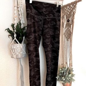 Fabletics Power Hold Legging